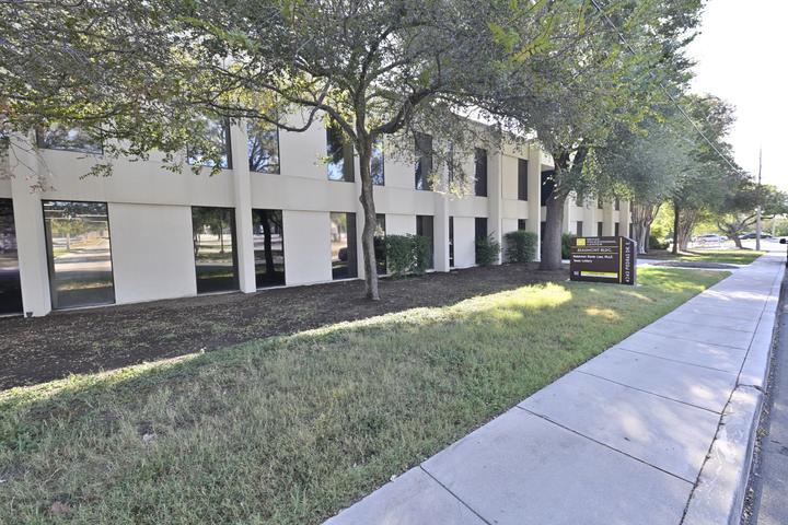 Beaumont Building — Street frontage